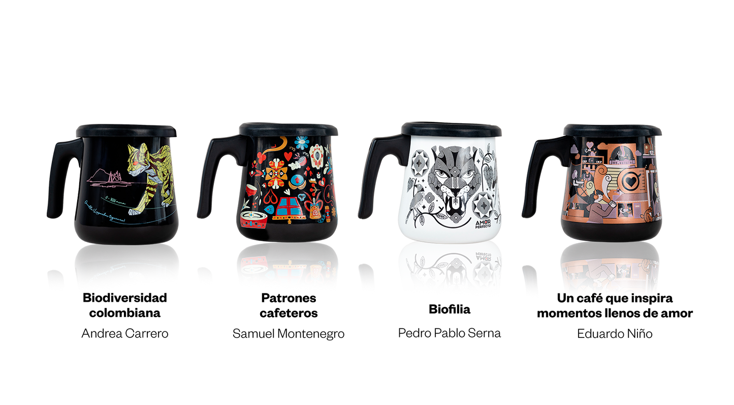 Colección completa de ollas de peltre Amor Perfecto con diseños de autor. Incluye modelos inspirados en la biodiversidad colombiana, patrones cafeteros y biofilia para servir café de especialidad.
