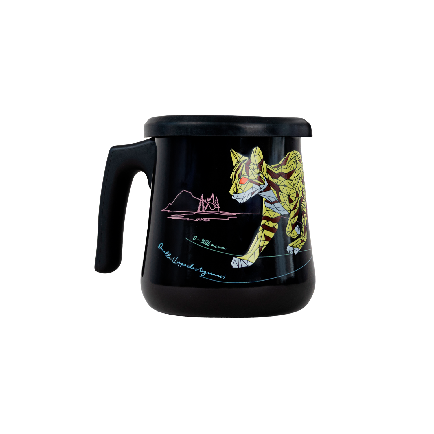 Olla de peltre esmaltado negro Amor Perfecto con ilustración de Tigrillo (Leopardus tigrinus). Accesorio de la colección Biodiversidad Colombiana para servir café de especialidad con diseño de autor.