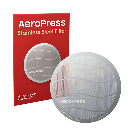 Filtro de acero inoxidable reutilizable para cafetera AeroPress original. Disco metálico de acero 316 para un café con más cuerpo y textura. No apto para AeroPress XL.